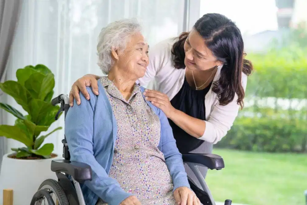 Loker Caregiver / Perawat Lansia (Majikan Langsung)