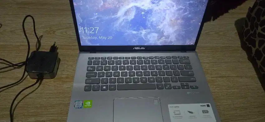 Note Book ASUS Core I5 + NVIDIA 100% masih bagus