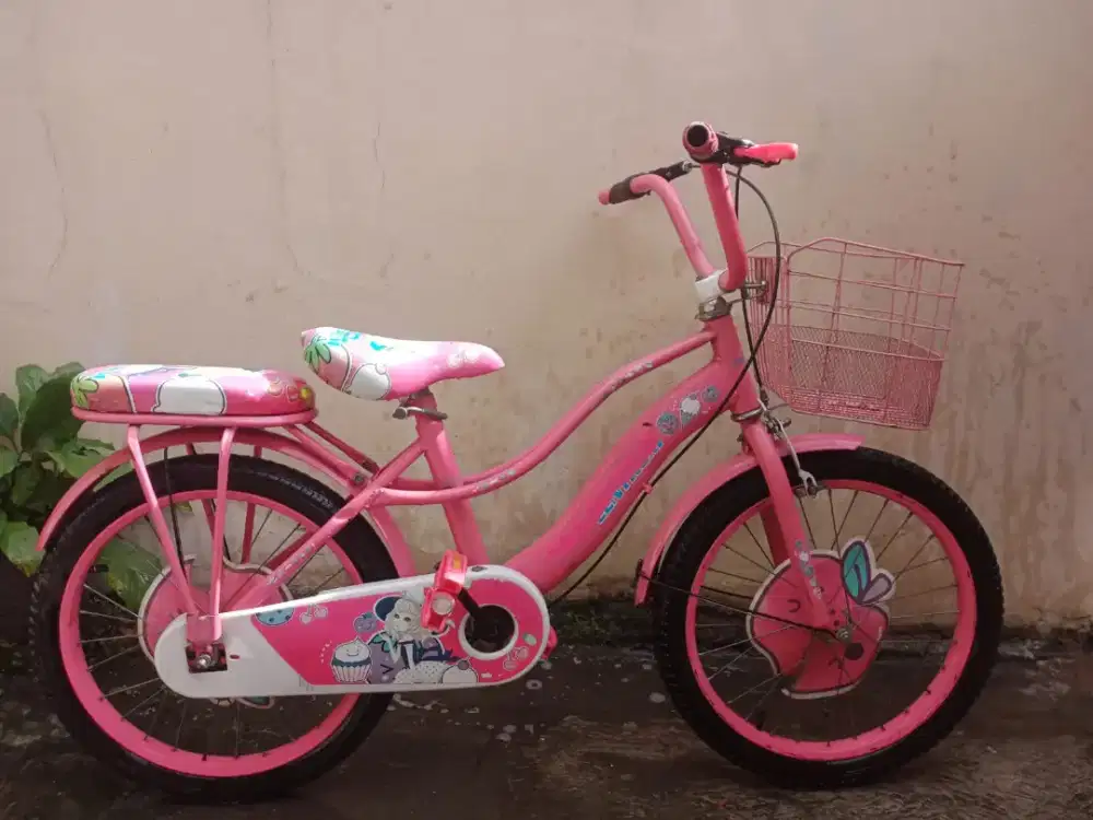 Sepeda pink bagus