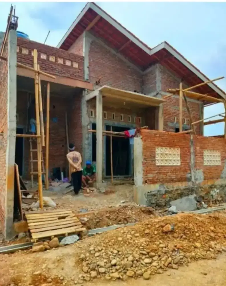 Tukang bangunan harian/borongan