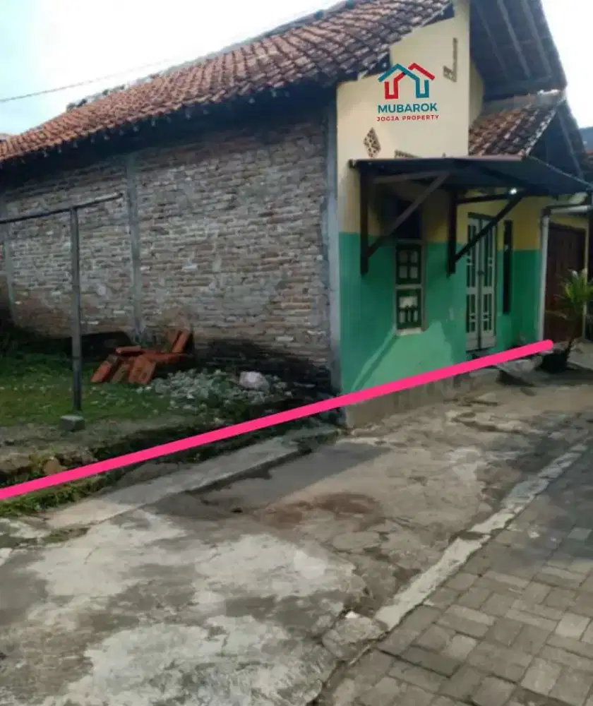 Rumah strategis, upgrade jadi Kost dekat Kampus UAD, RS Wirosaban