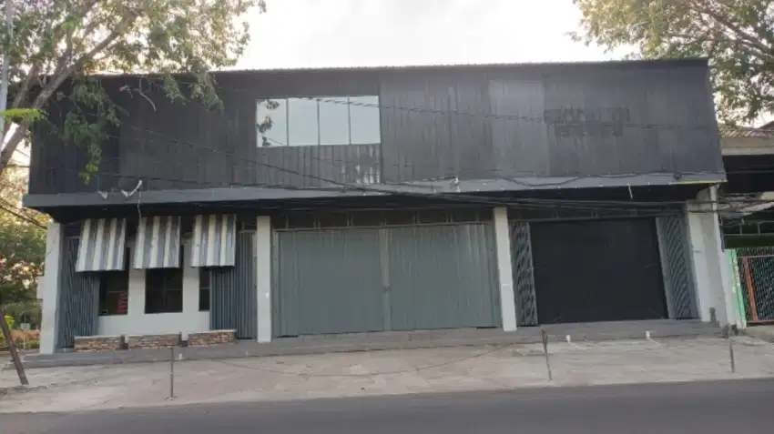 Sewa Tempat usaha LOKASI APIIIKK Jl Ngagel,dkt Pucang,Manyar,bratang