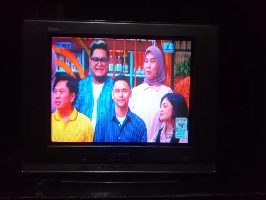 Tv tabung sharp 21 in