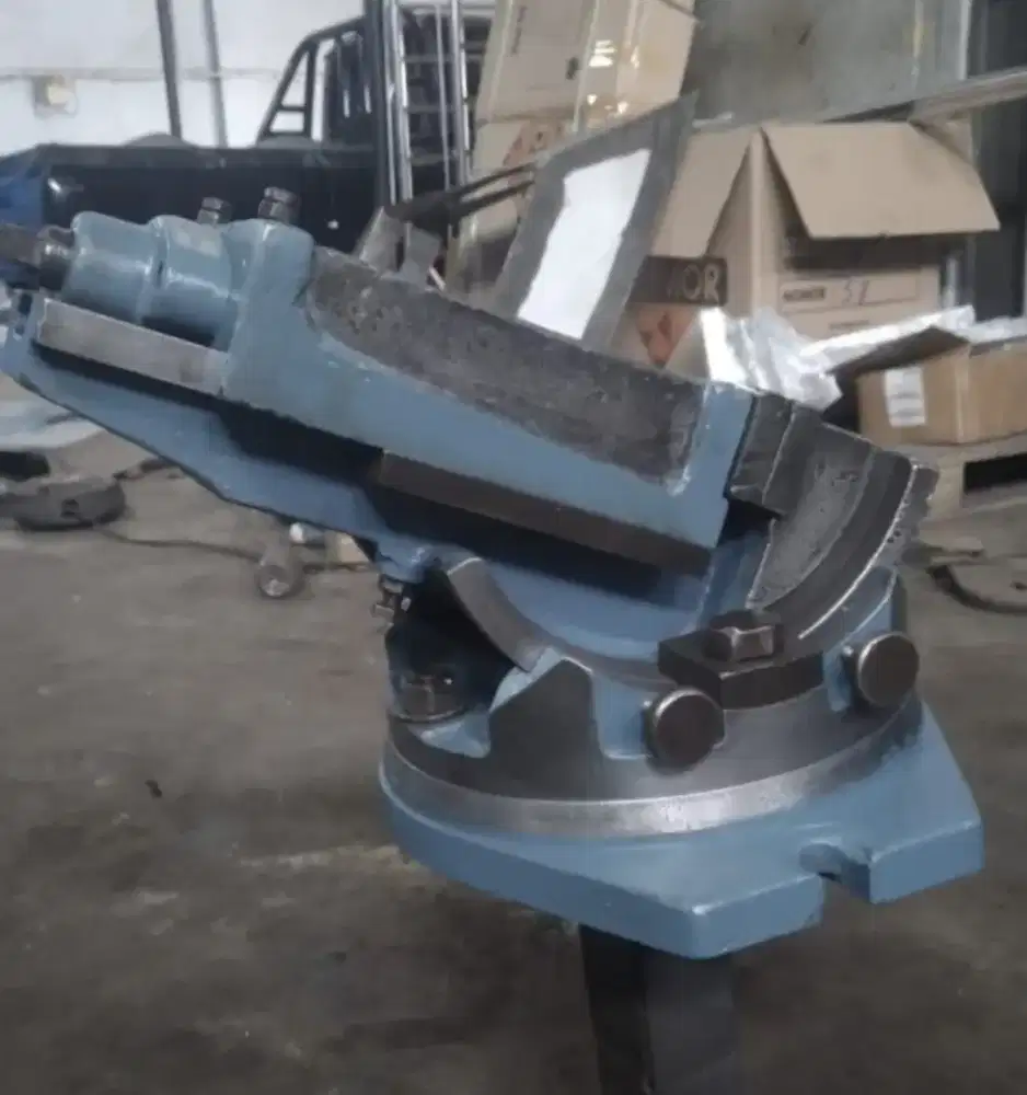 Catok Ragum Vise Milling Bubut