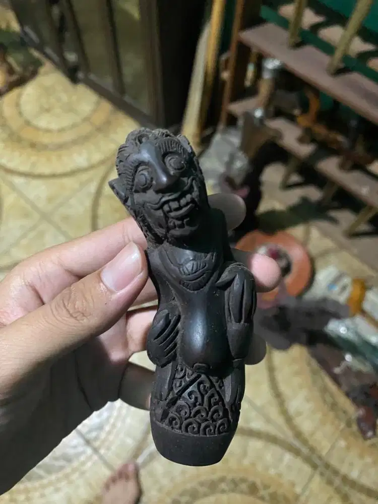 Ukiran Gagang Keris Asli, Klasik & Elegan