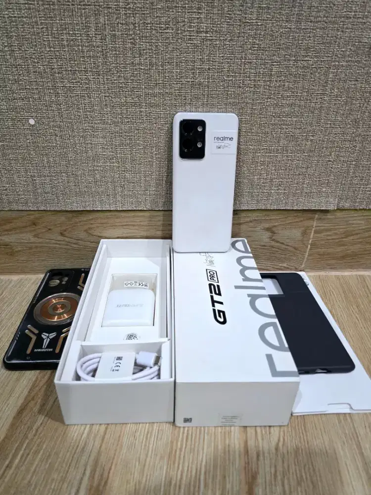 Realme GT 12 Pro 12 / 256 ex Resmi spek Gahar