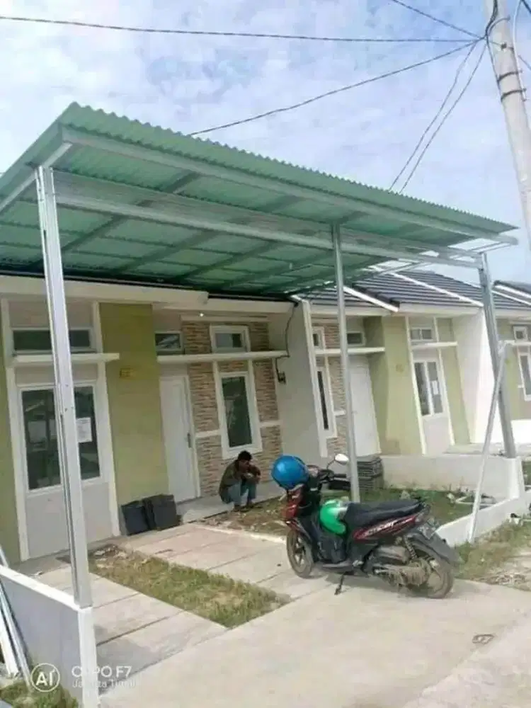 Kanopi baja ringan terpasang rapi