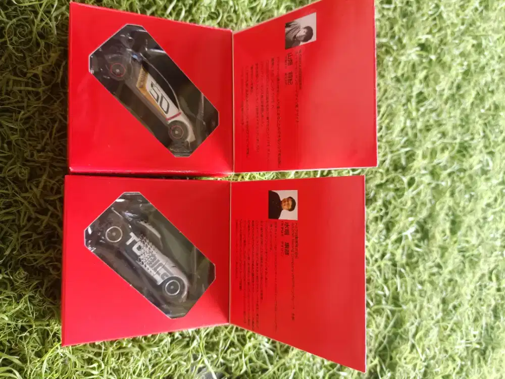 Tomica edisi 50 anniversary