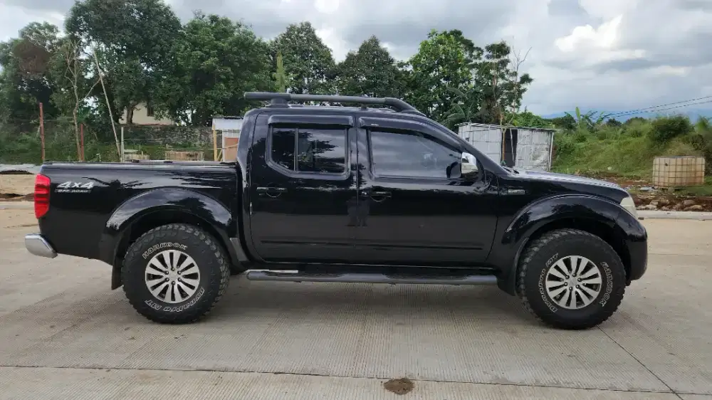 Dijual Nisan Navara D40 Sport Version AT 2012