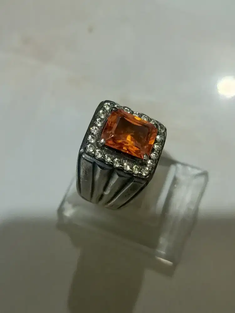 Paparaca orange sapphire natural
