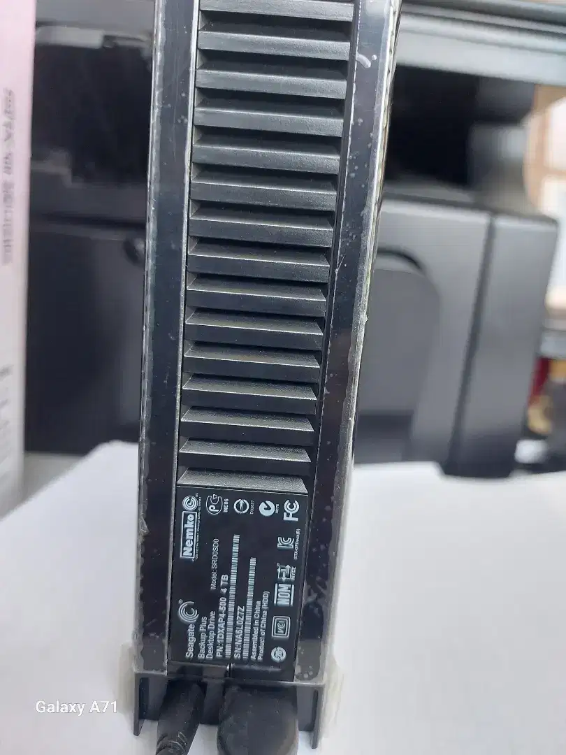 Hardisk Eksternal 4 TB Seagate Backup Plus Desktop Drive