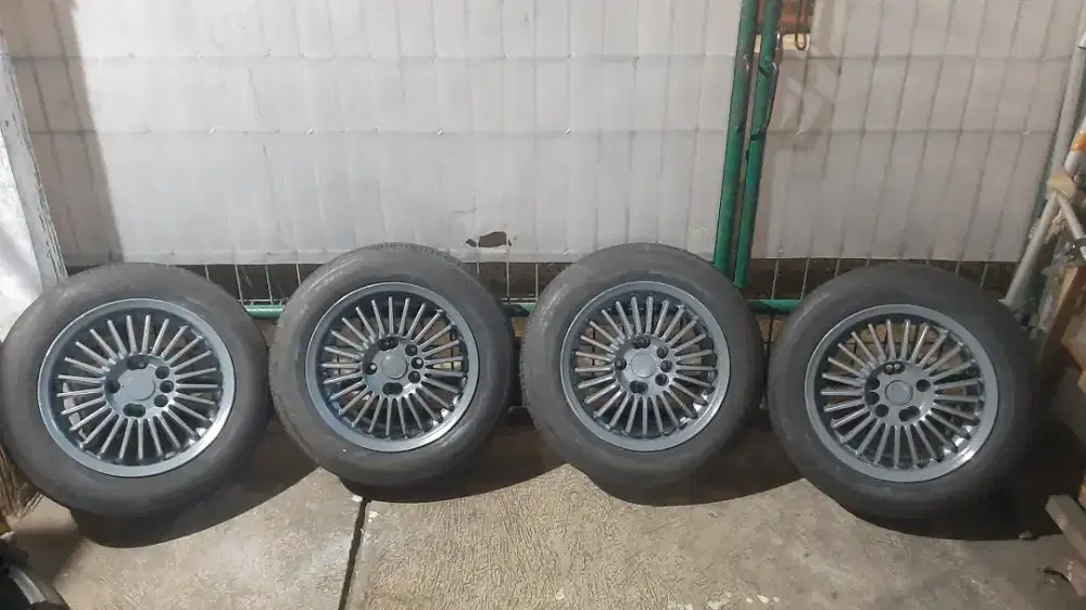 Velg 15 double pcd 5x114 dan 4x114