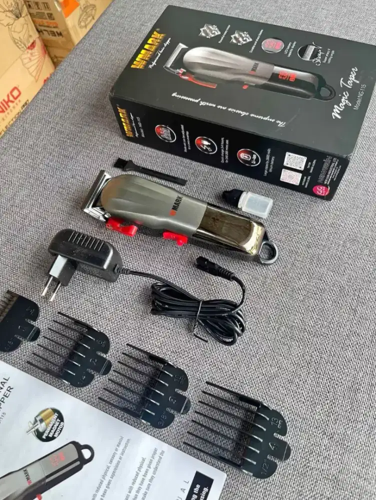 Baru merk WMARK original clipper cukur rambut di cas