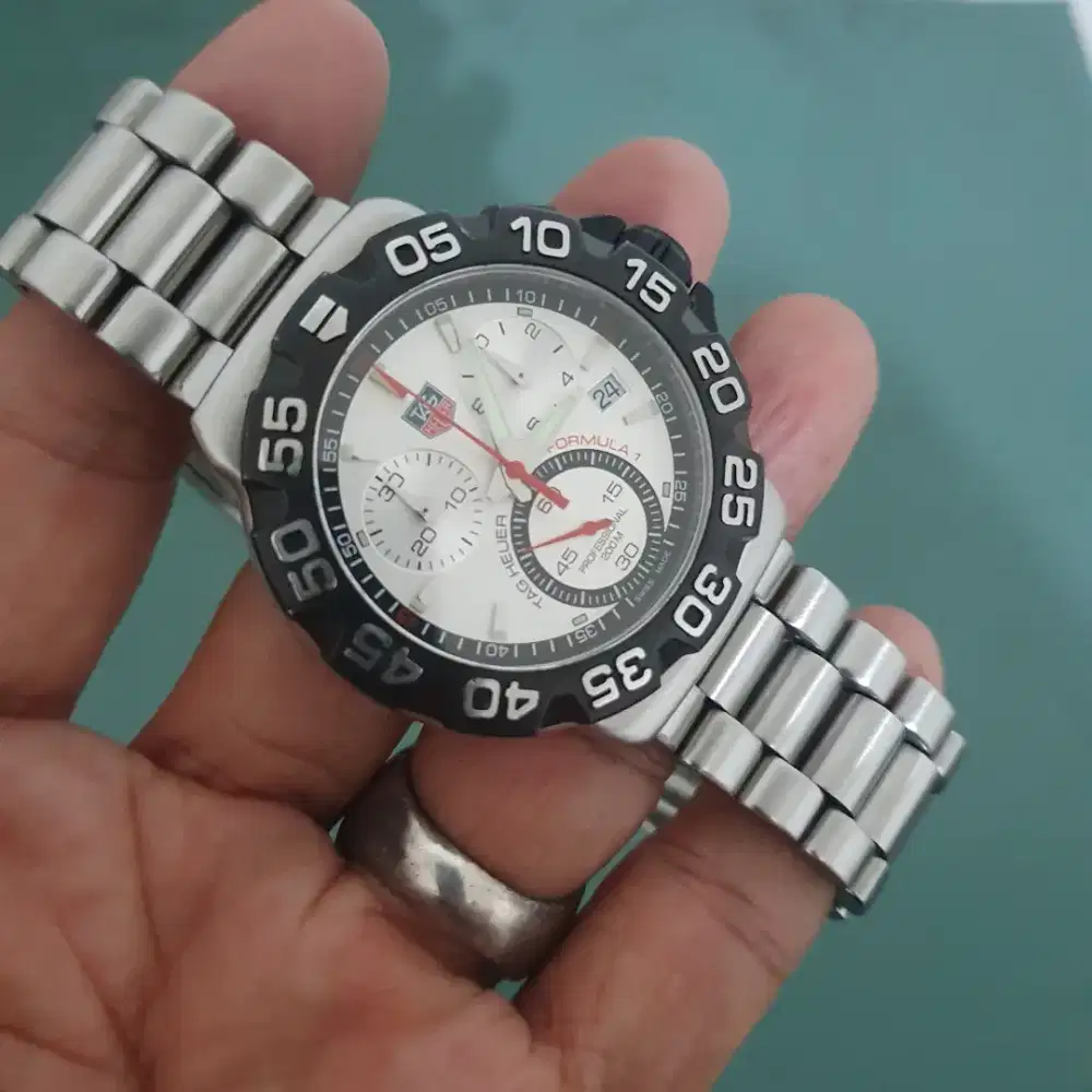 Jam Tag Heuer Cah 1111