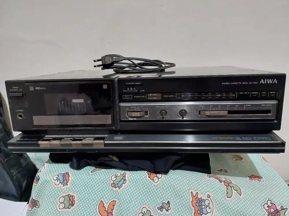 Tape deck aiwa ad f260