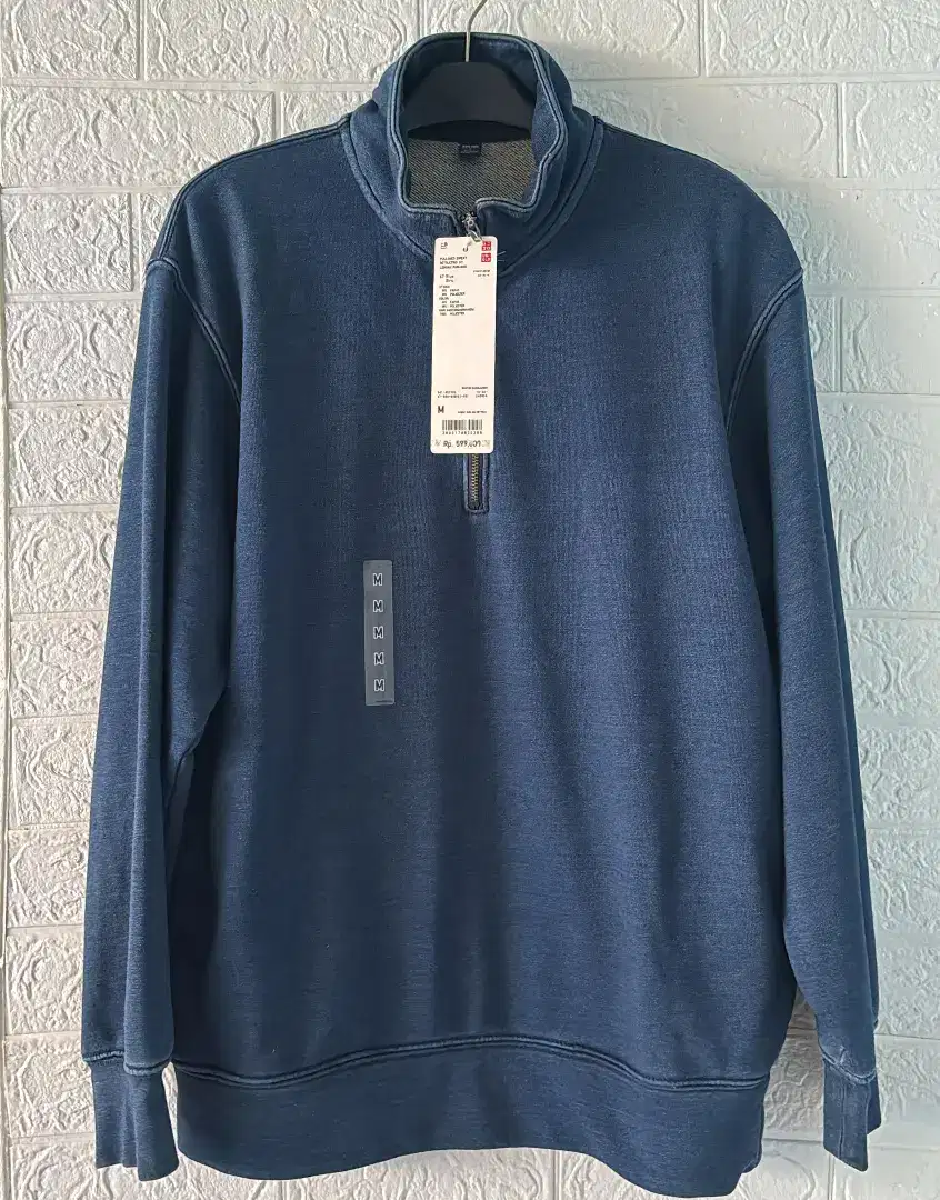 Half Zipper Uniqlo size M & L