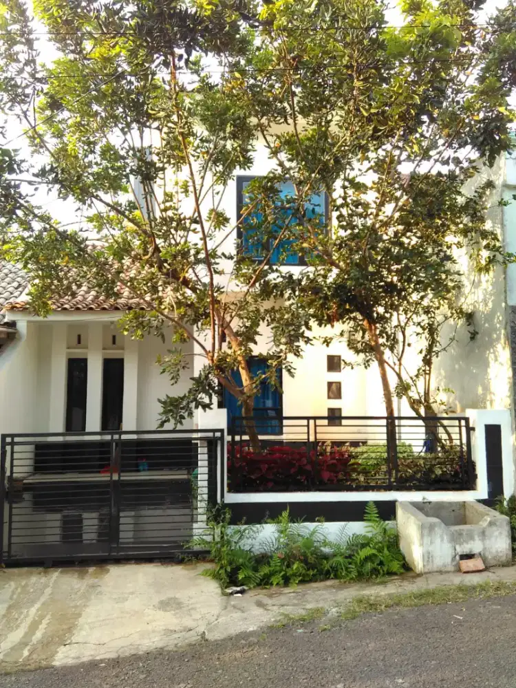 Jual Rumah 2 Lantai Estetik Nego Sampai Deal