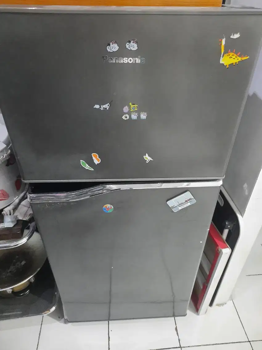 PANASONIC 2 PINTU