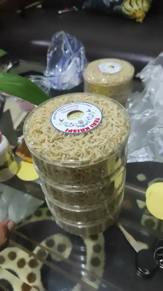 Teri Crispy original dan balado