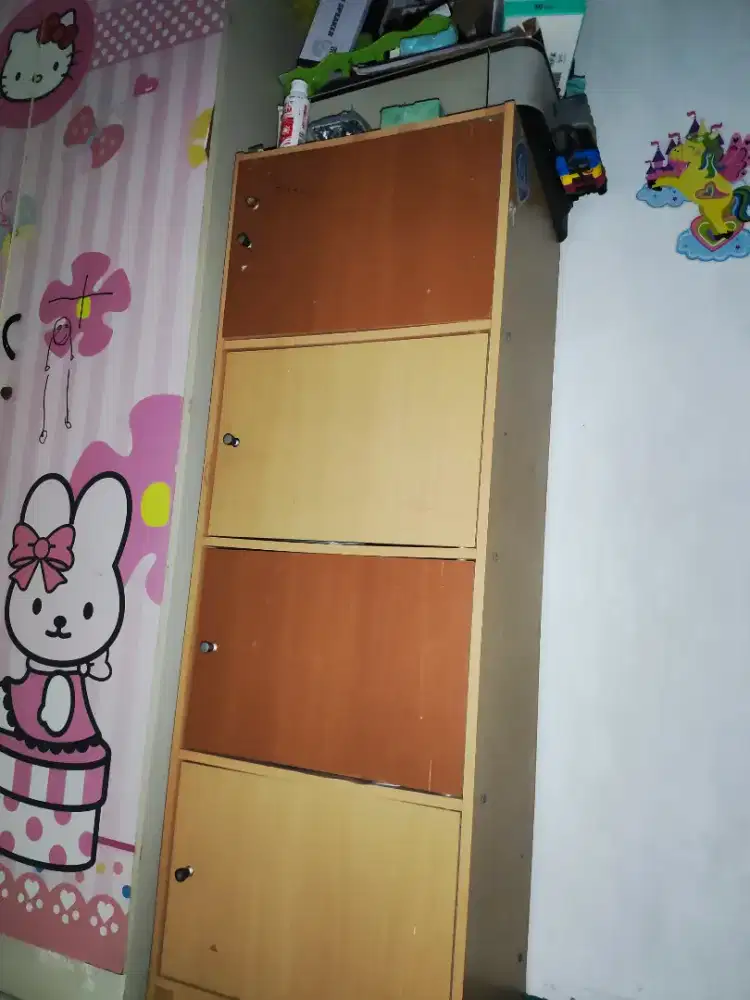 Lemari 4 rak buat kntor bisa buat di kamar bisa