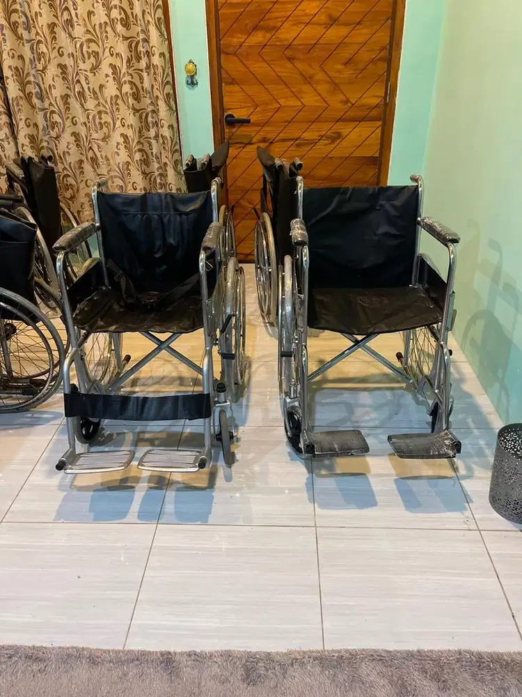 Kursi Roda Bekas Bergaransi