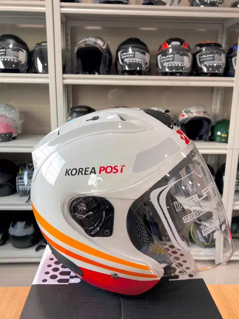 Helm Aura Korea post copy Arai,scoot dan TSR