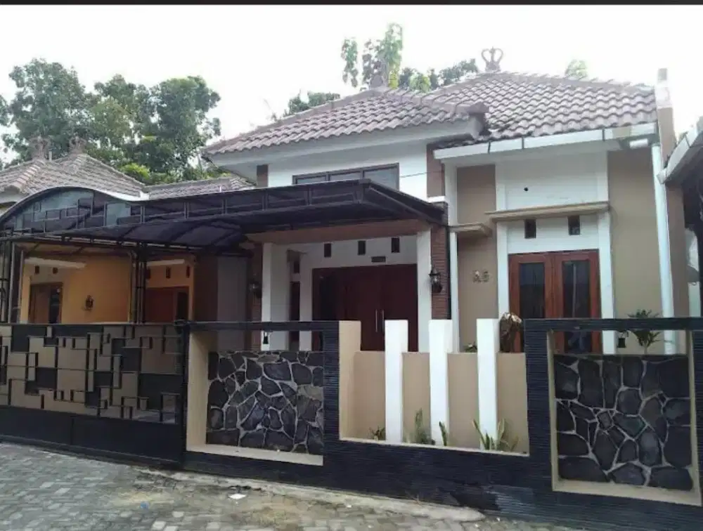 Rumah Keluarga Nyaman Tenang Dekat Ringroad dan UMY