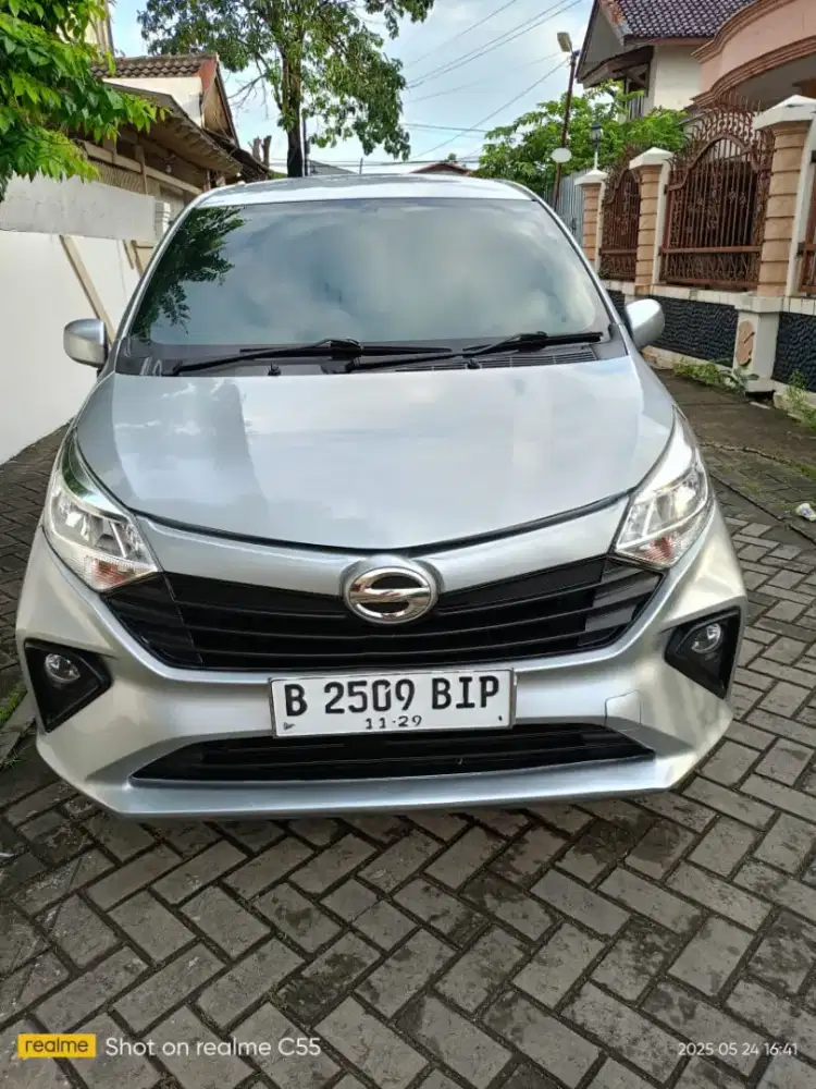 Daihatsu Sigra Type X Matic Thn 2019 ( model baru)