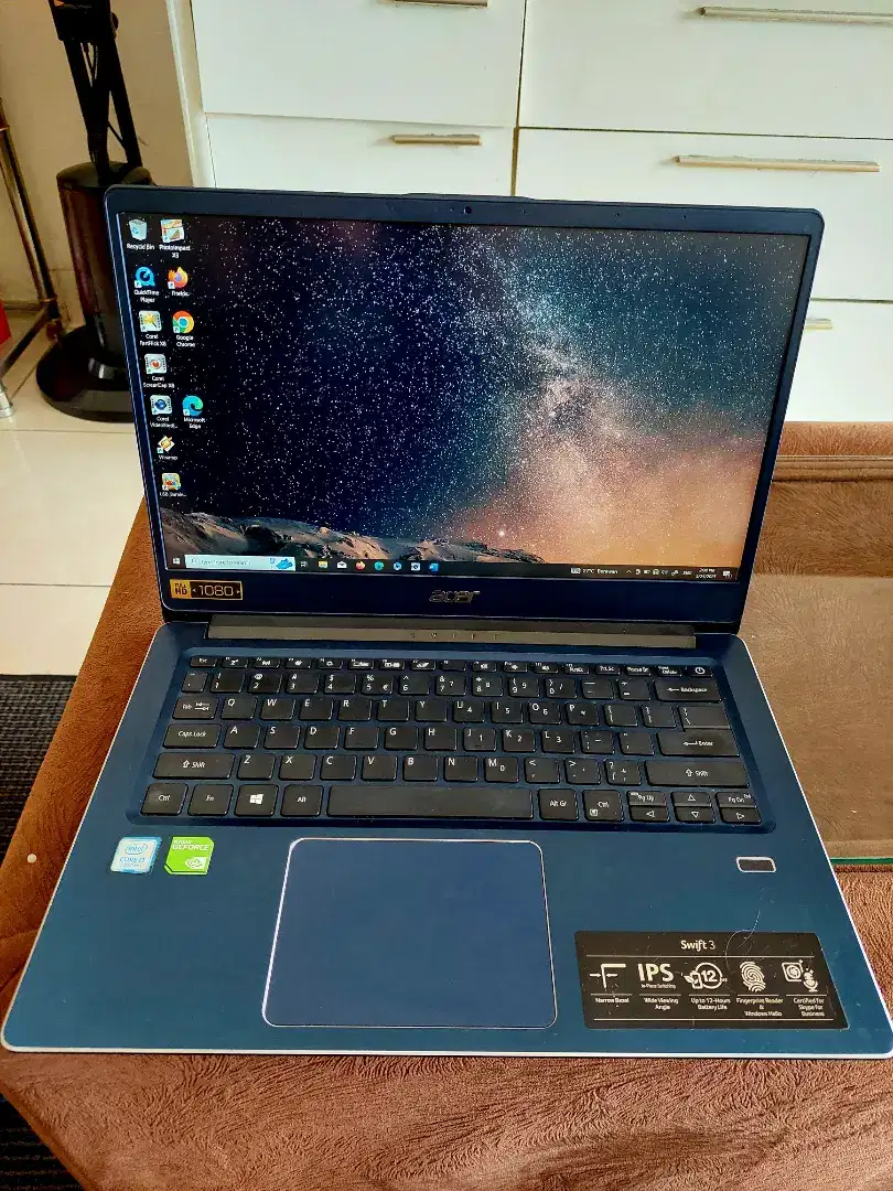 Laptop acer swift 3 core i3 ngebut