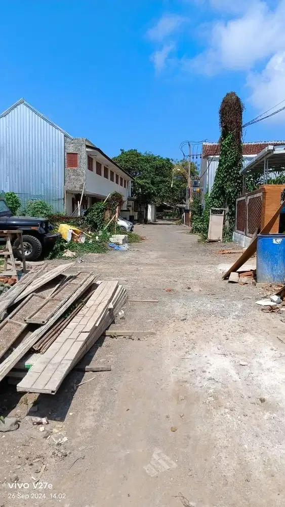 tanah hanya 5 menit ke bandara