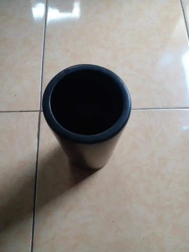 Pot hitam utk koleksi