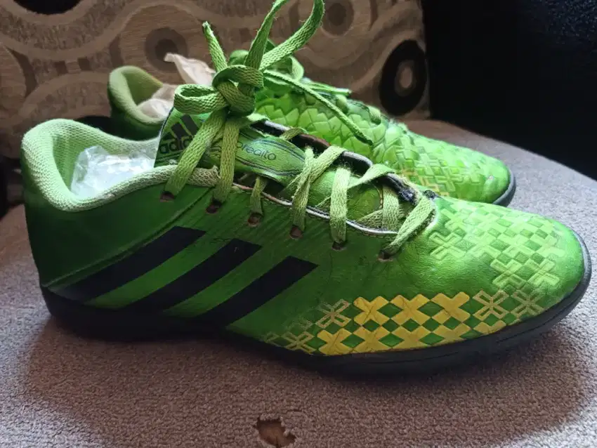 Sepatu futsal minisoccer bola adidas