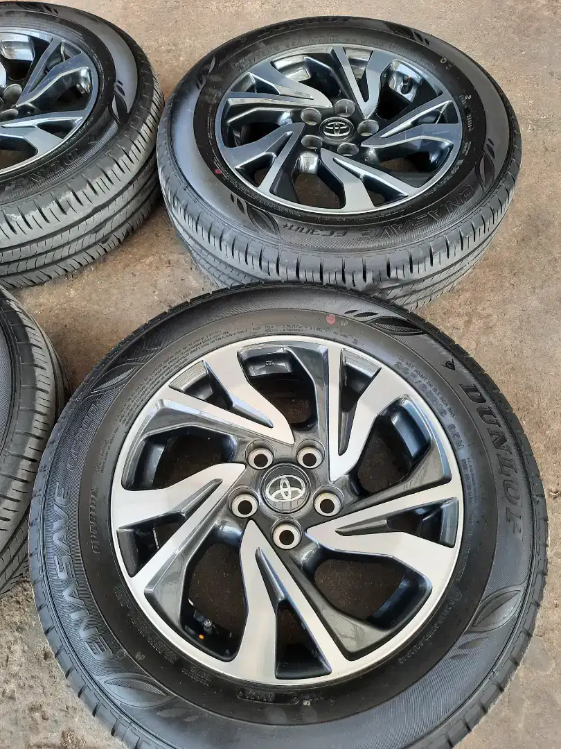 Velg Toyota inova Rebont Facelift R.16 ori