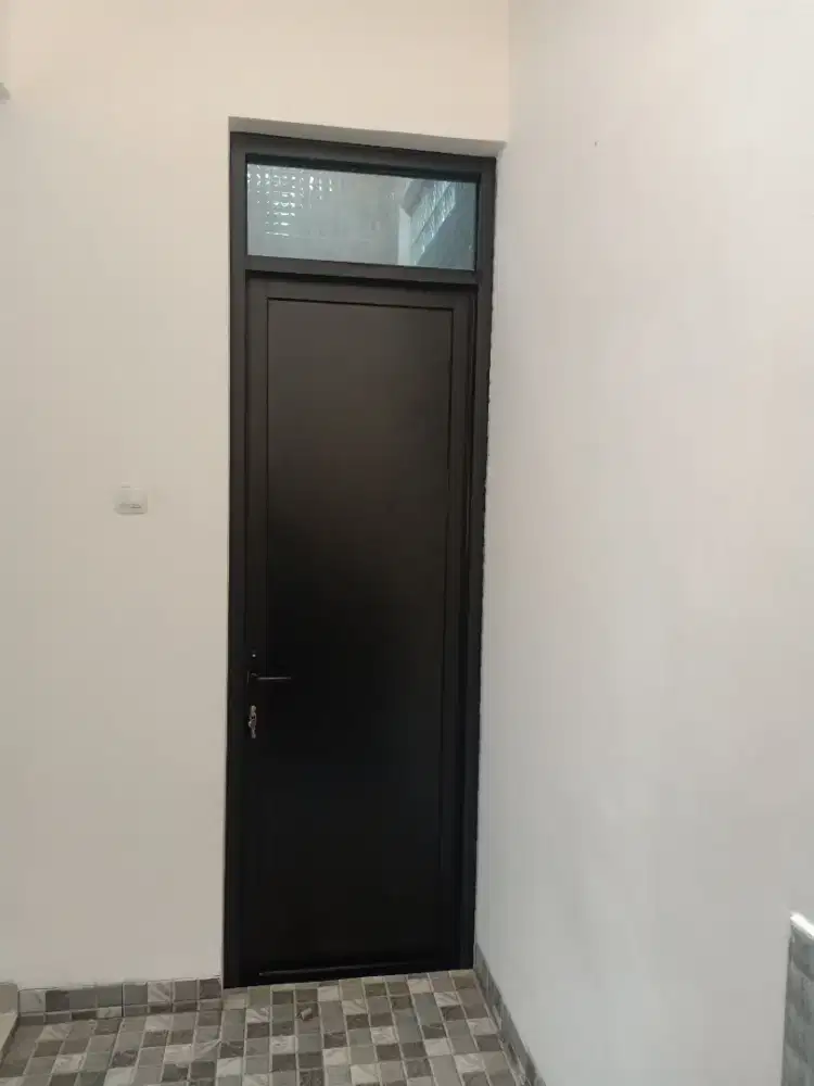 Pintu almunium  bandung