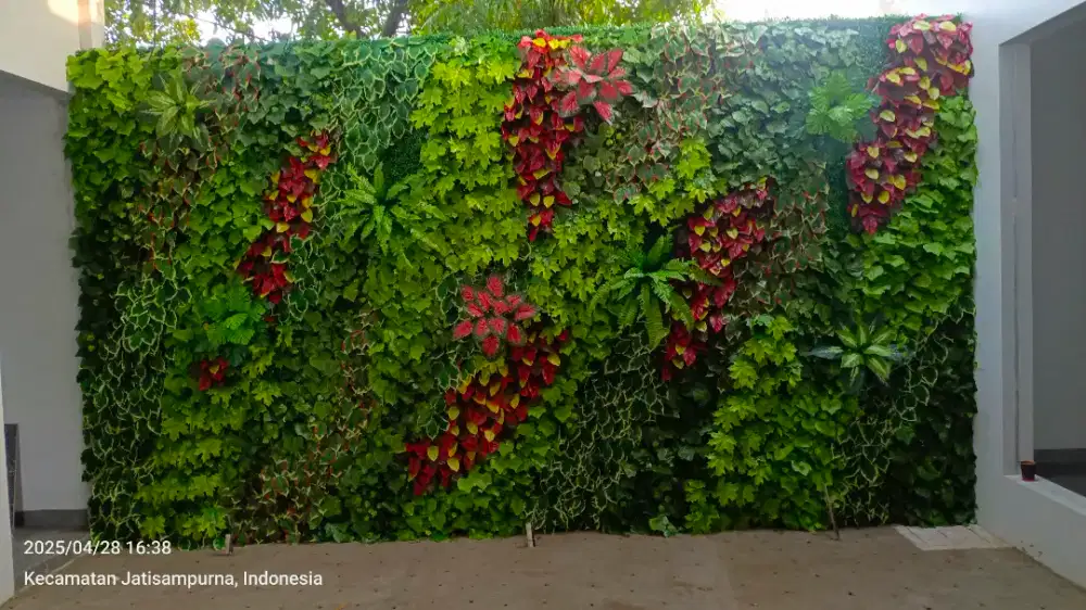 Taman vertikal garden sintetis