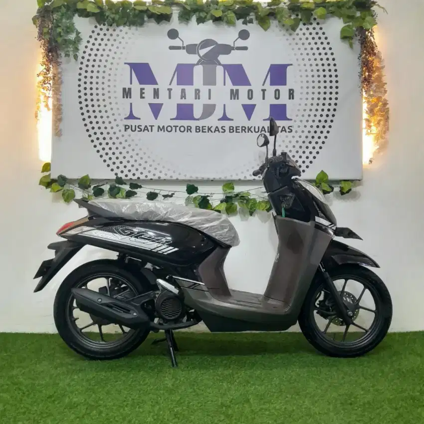 Genio cbs iss 2021 bayar dp 500rb proses ktp + kk ( mentari jojo motor