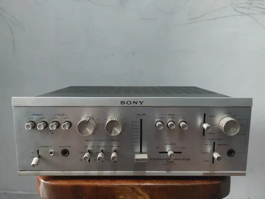 Amplifier Sony TA-1140