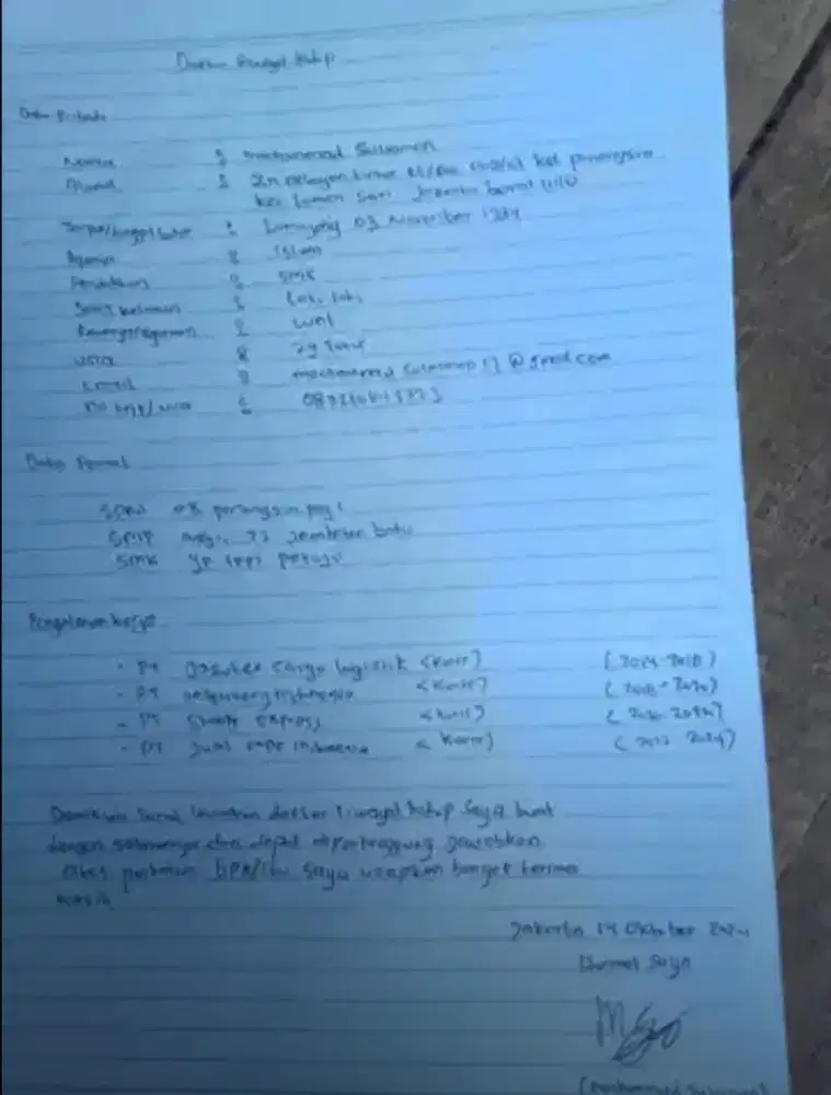 Mencari pekerjaan kurir motor
