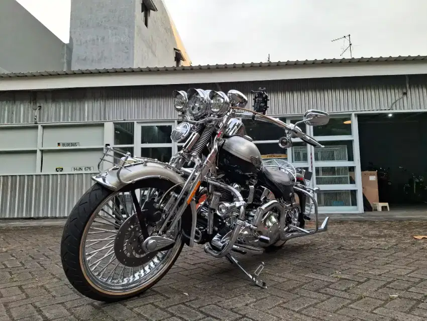 Harley Davidson Softail Springer Anniversarry 100Th Carburator