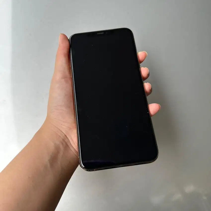 WTS Iphone 11 Pro Max 64GB GOLD