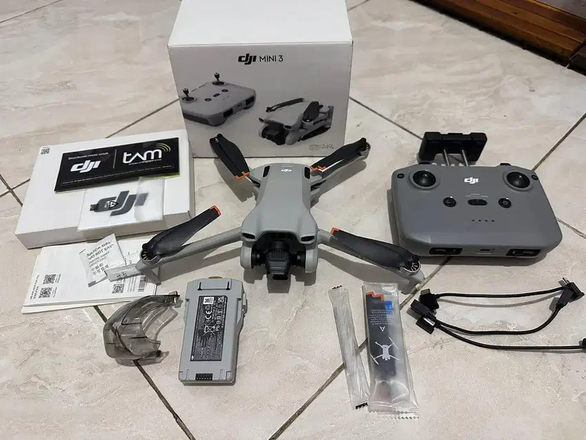 Dji mini 3 basic like new