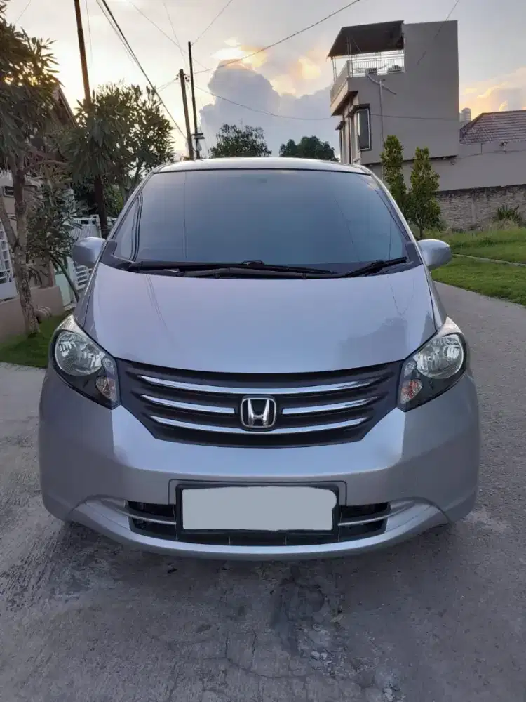 Honda Freed E PSD 2009/2010