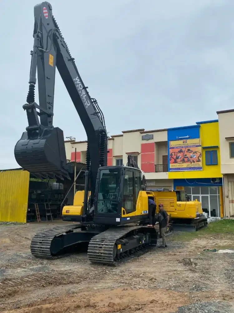 Excavt#buldozer#wheelloader#forklift#vibro# greader#traktor#finiser