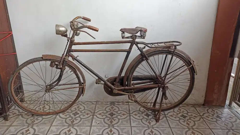 Onthel palang 3 antik