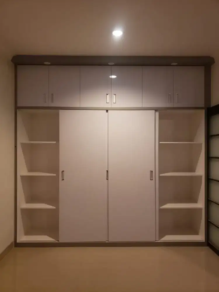 Lemari pakaian kitchen set backdrop TV custom