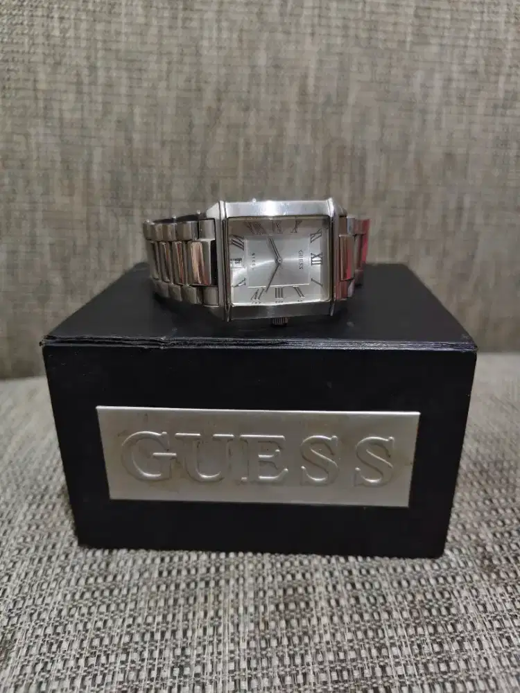 Jam Tangan Guess Steel Tank Series Fullset Original