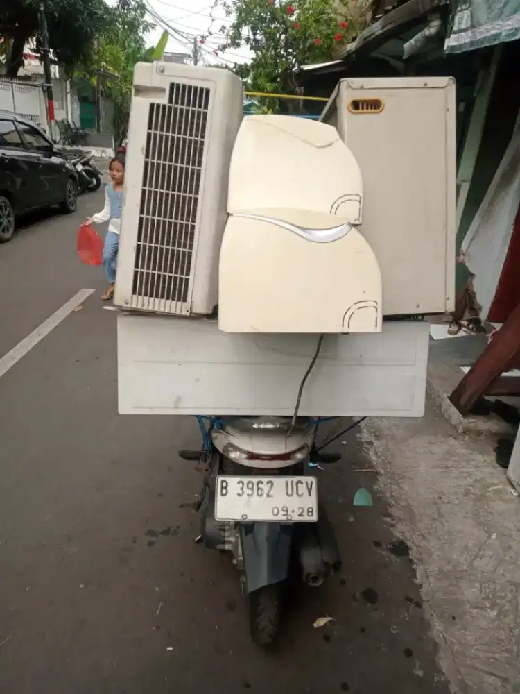 Jasa beli AC bekas satuan/ borongan siap ambil ke lokasi