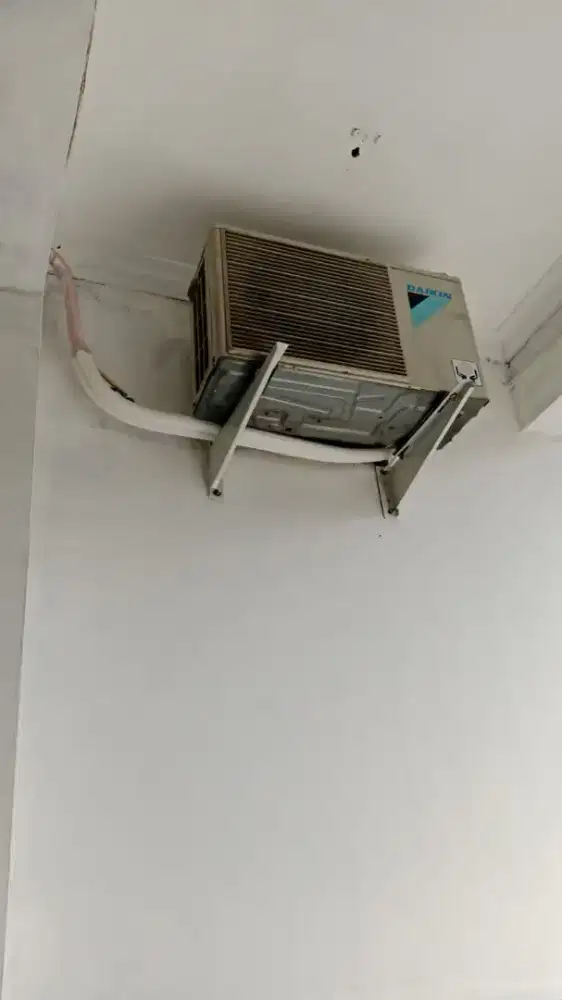 Jasa beli AC bekas satuan/borongan siap ambil ke lokasi