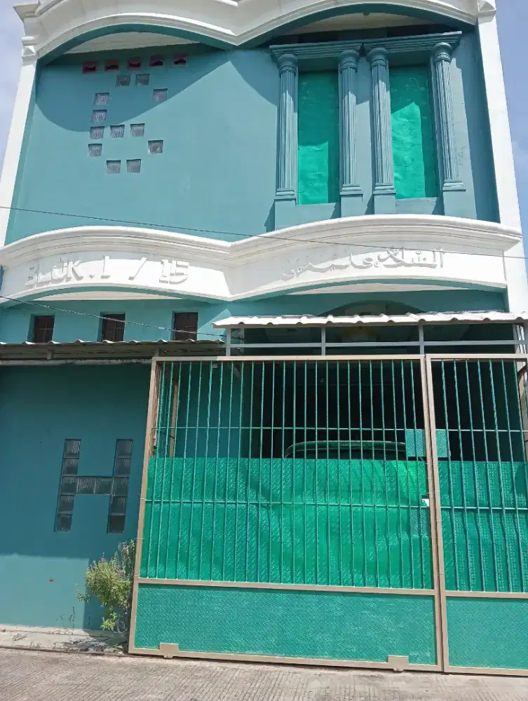 Rumah Permata Pelangi kokoh, sirkulasi udara bagus, 3 LT, tidak banjir