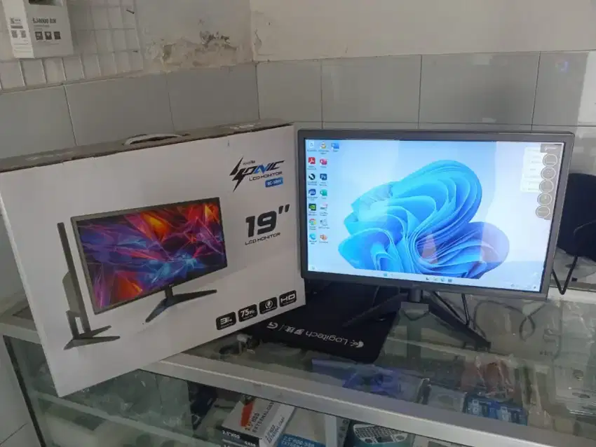 MONITOR LED BULLDOZER SONIC SC-19HV 19 INCH HDMI VGA